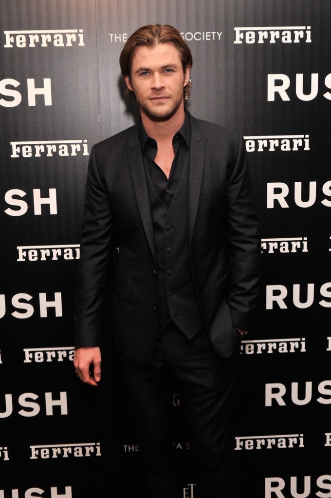 chris hemsworth 0001