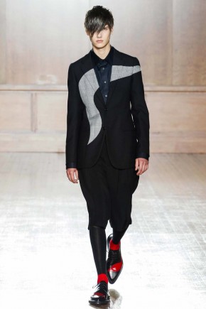 Alexander McQueen Spring Summer 2015 London Collections Men 008