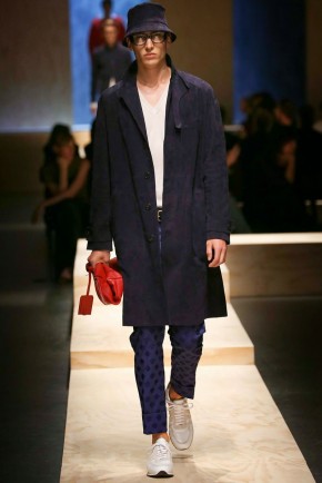 Canali Spring Summer 2015 Milan Fashion Week 017