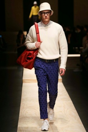 Canali Spring Summer 2015 Milan Fashion Week 019