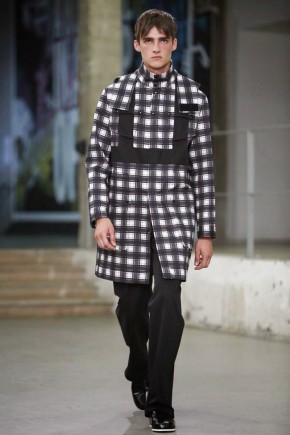 Carven Men Spring Summer 2015 Paris Fashion Week 024