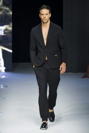 Dirk Bikkembergs Spring Summer 2015 Milan Fashion Week 028