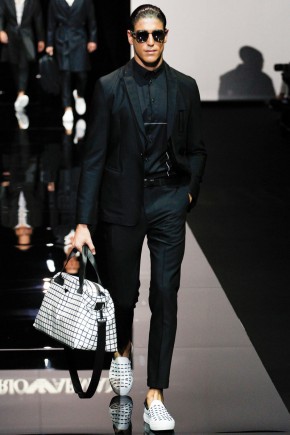 Emporio Armani Men Spring Summer 2015 Milan Fashion Week 009