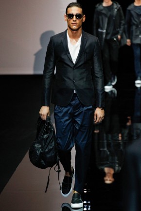 Emporio Armani Men Spring Summer 2015 Milan Fashion Week 024