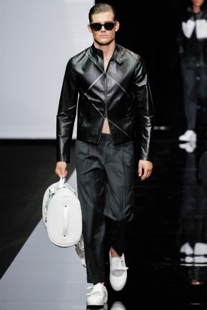 Emporio Armani Men Spring Summer 2015 Milan Fashion Week 044