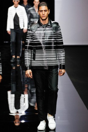 Emporio Armani Men Spring Summer 2015 Milan Fashion Week 062