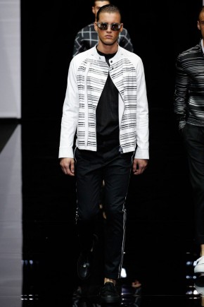 Emporio Armani Men Spring Summer 2015 Milan Fashion Week 063