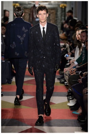 Valentino Men Fall Winter 2015 Menswear Collection 026