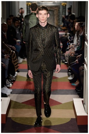 Valentino Men Fall Winter 2015 Menswear Collection 053