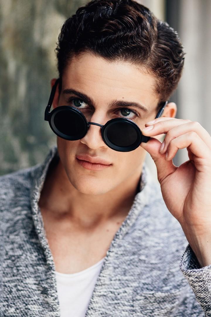 Chris Bunn Sunglasses Maxim 2015 Editorial 001