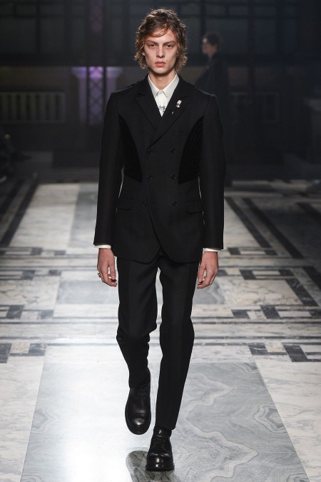 Alexander McQueen 2016 Fall Winter Mens Collection 002