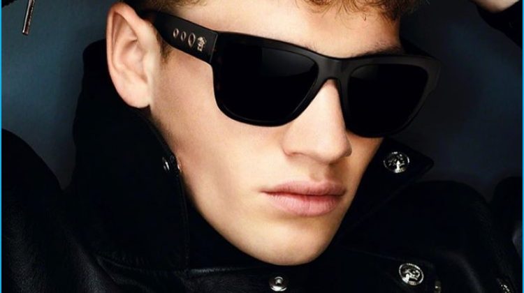 Versace 2016 Fall Winter Eyewear Campaign 001