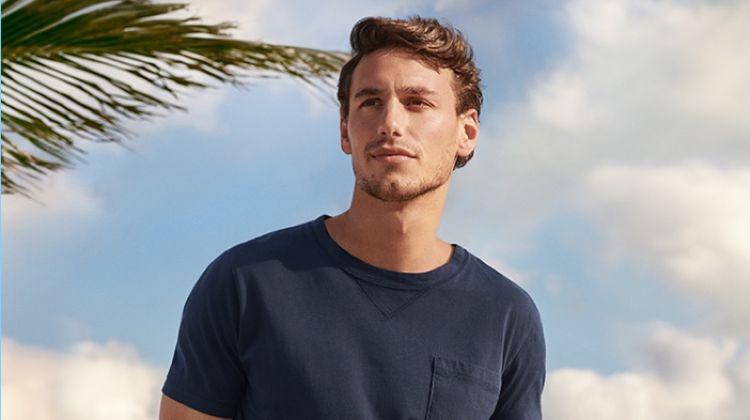 Mariano Ontañon stars in the Tomas Maier for UNIQLO campaign.