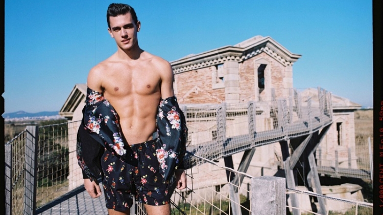 Xavier Serrano 2019 Essential Homme 004