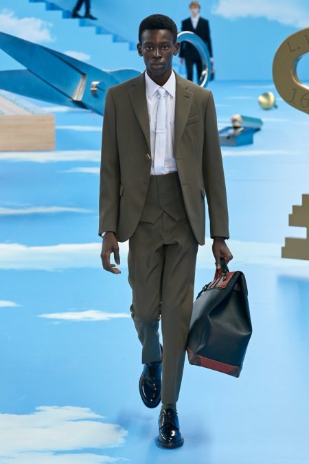 Louis Vuitton Fall Winter 2020 Mens Collection Runway 004