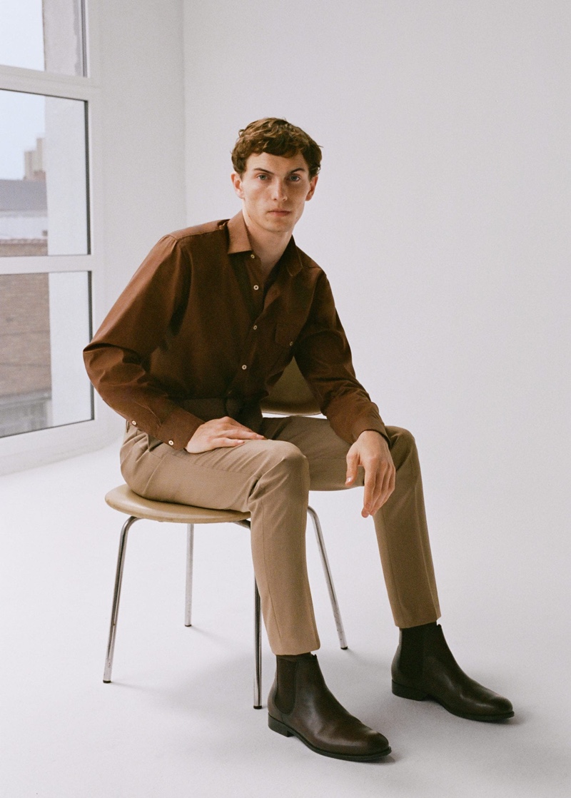 Embracing shades of brown, Luc Defont-Saviard wears Mango.