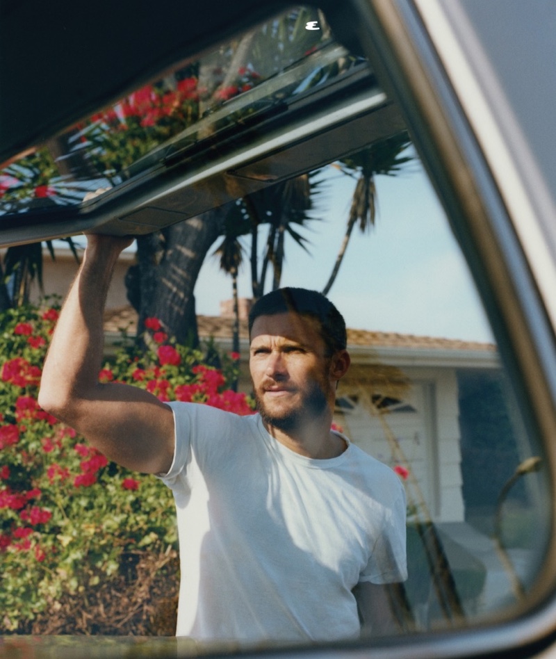 Actor Scott Eastwood stars in Esquire México's cover story for August 2020.