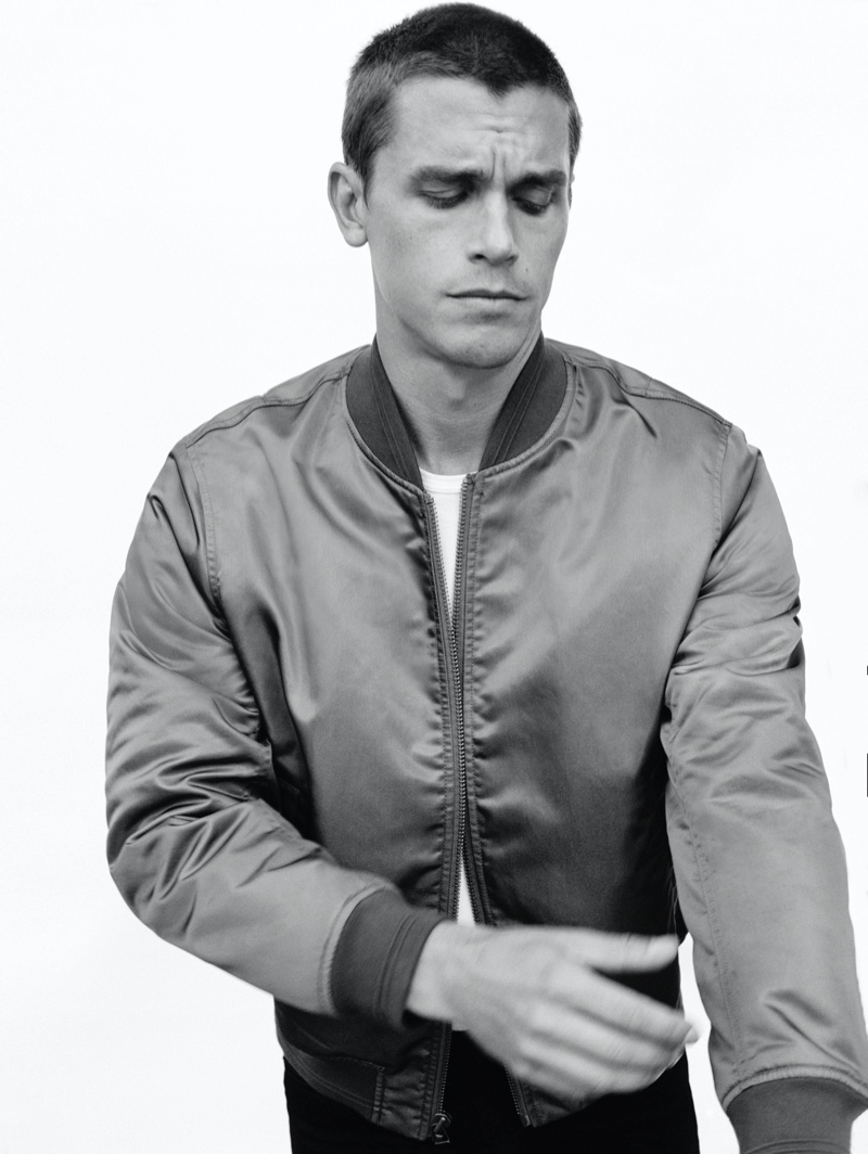 Antoni Porowski 2020 J Brand Collection 006