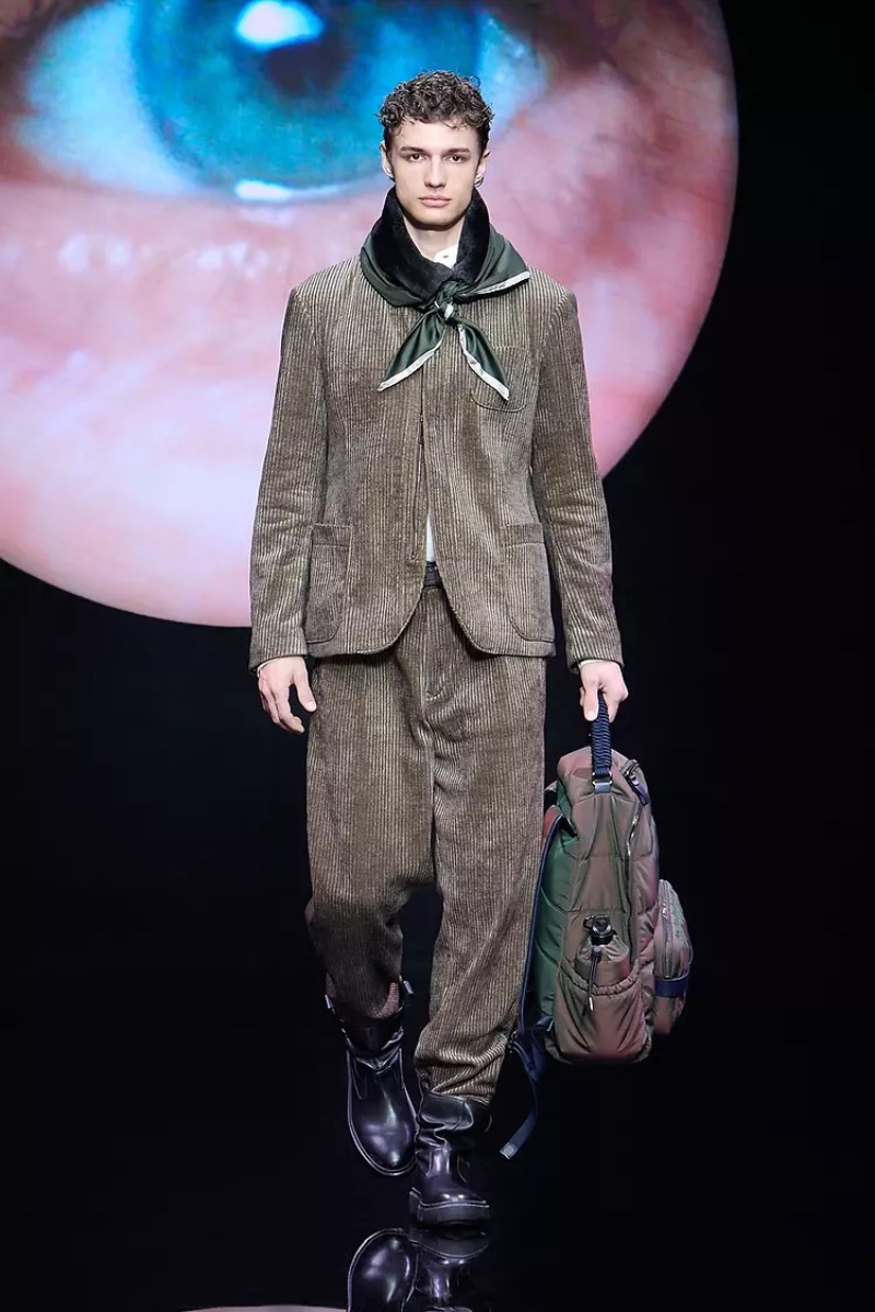 Giorgio Armani Fall Winter 2024 Collection Men 059