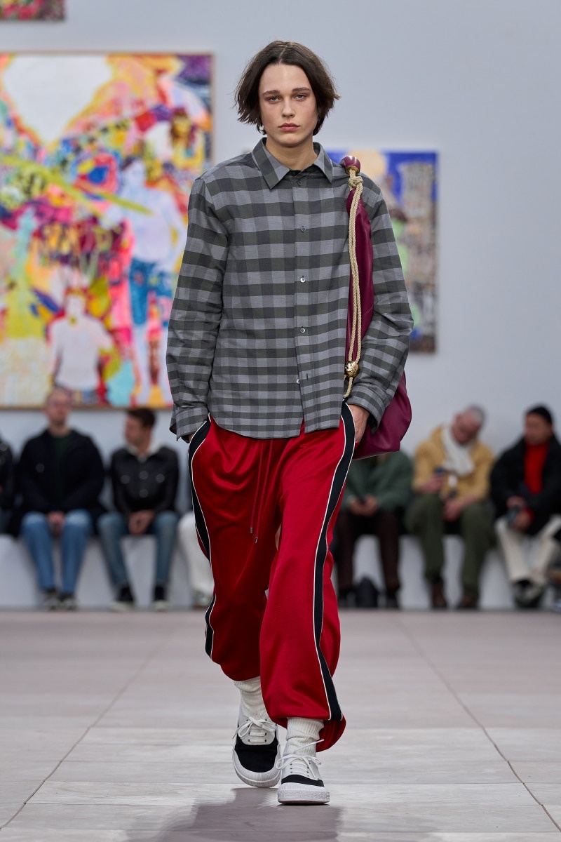 LOEWE Fall Winter 2024 Collection Men 047