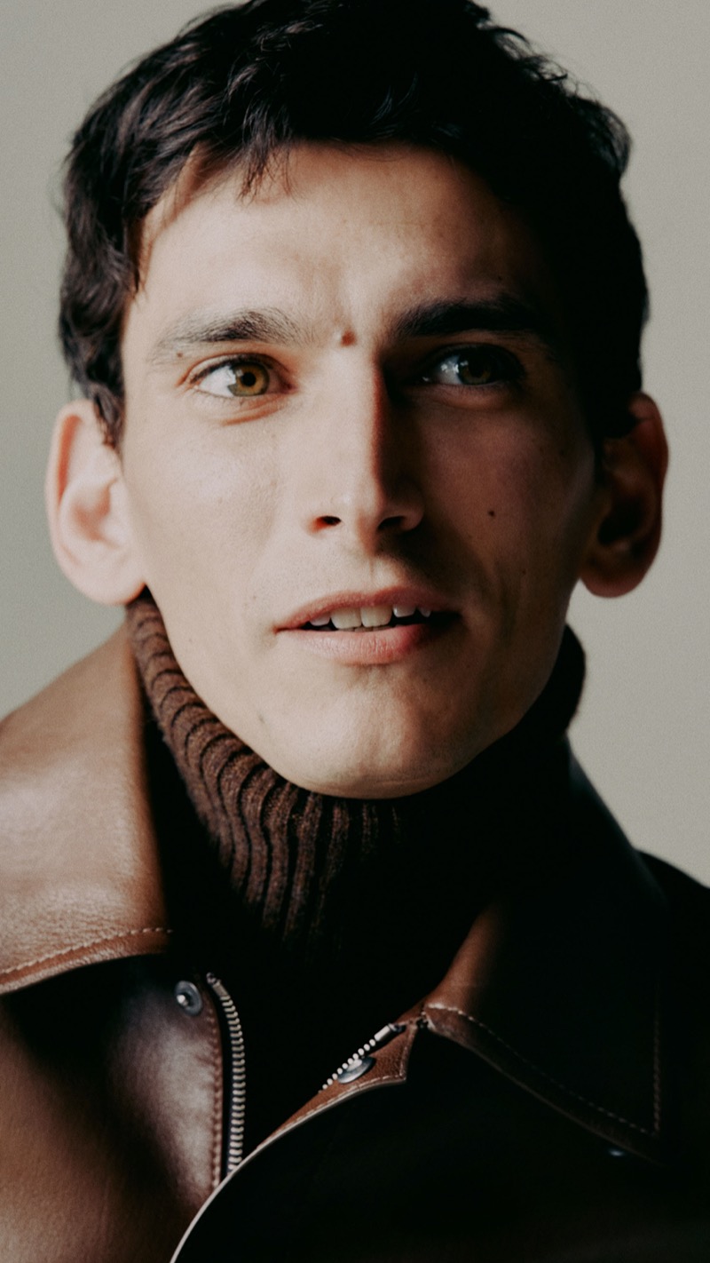 Berluti unveils its fall-winter 2024 campaign starring Thibaud Charon.