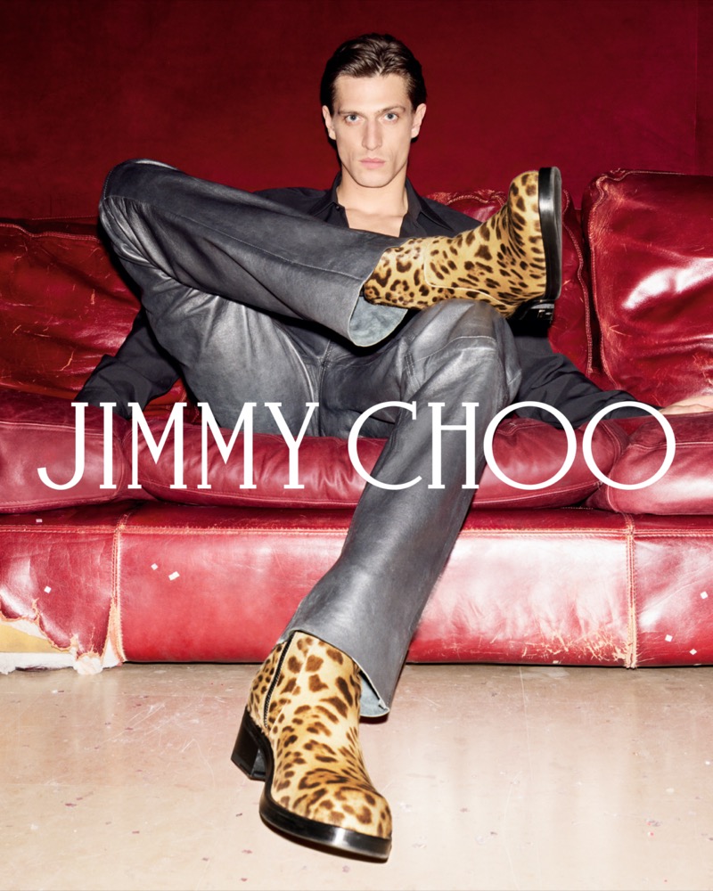 Starring in Jimmy Choo’s winter 2024 campaign, Edoardo Sebastianelli wears the Elias zip boot.