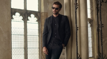 John Varvatos Resort 2024 Embraces a Gothic Gaze